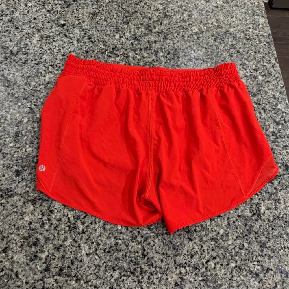 Lululemon Hotty Hot High Rise Red Athletic Shorts 4 Inch LW7ARIT Size 14